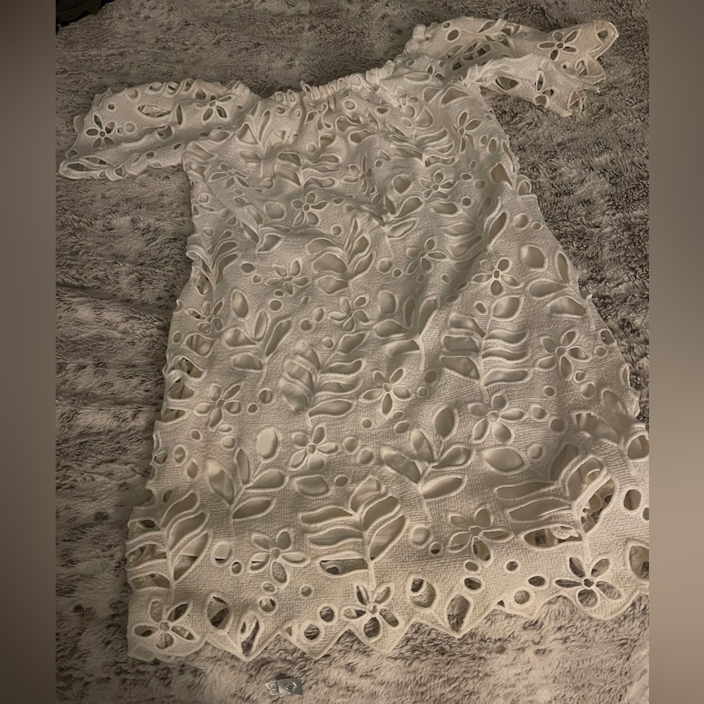 White Lace Dress - Amazon